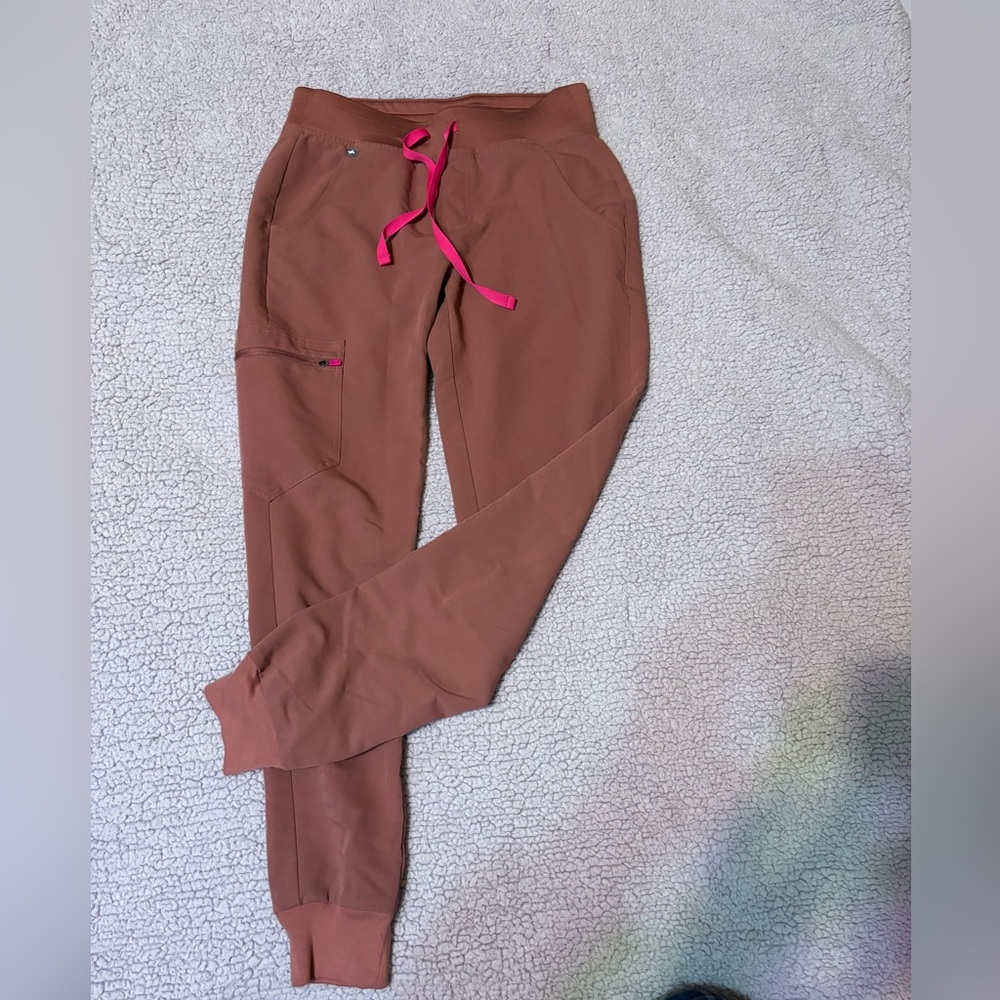 Figs jogger scrub pants